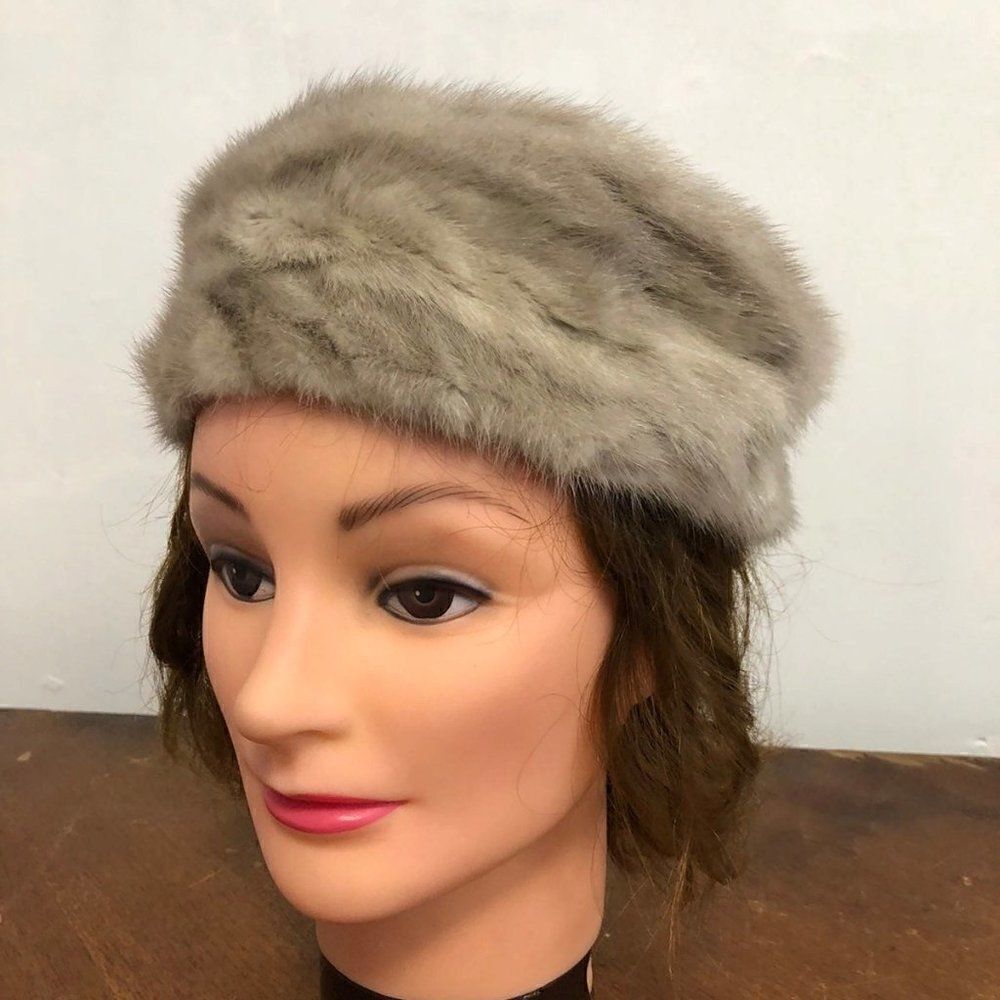 Handmade Vintage Mink Fur Round Hay Grey